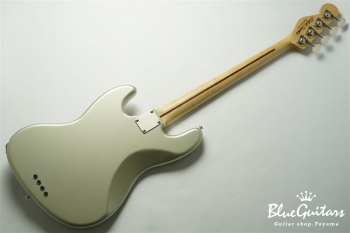 BETA J4 - Inca Silver