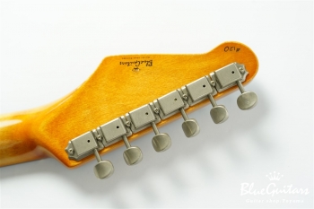 IRIS #120 - Dark Lake Placid Blue Metallic over Copper Red