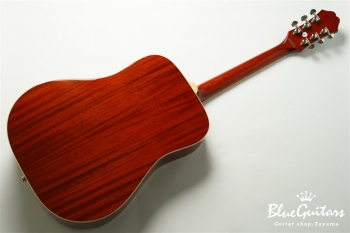 Hummingbird Studio - Faded Cherry Sunburst