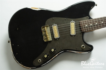 IRIS #115 - Black over White