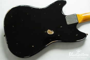 IRIS #115 - Black over White