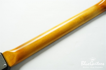 IRIS #115 - Black over White