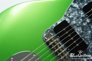 Model JM. Glassy #092 - Lime Green Metallic