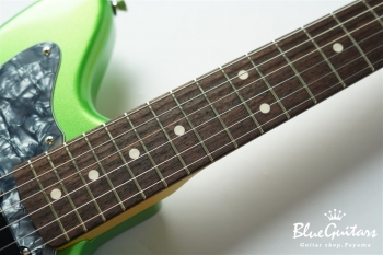 Model JM. Glassy #092 - Lime Green Metallic