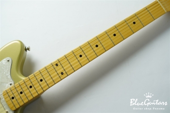 Model JM. Glassy #094 - Shoreline Gold Metallic