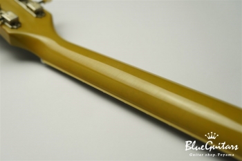 Portrait Line No.1 Special / TV Yellow #1 038