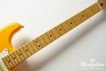 Player Plus Stratocaster - Tequila Sunrise