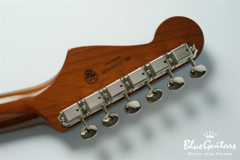 2021 Collection Made in Japan Traditional 60s Stratocaster Roasted Neck - Lake Placid Blue