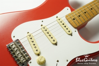 Vintera Road Worn 50s Stratocaster - Fiesta Red