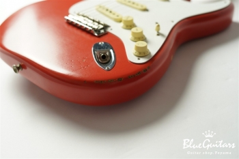 Vintera Road Worn 50s Stratocaster - Fiesta Red
