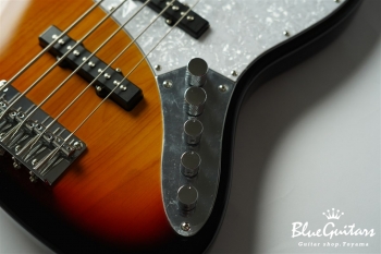 WJB5-580/R-Act - 3Tone Sunburst