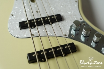 WJB5-580/R-Act - Olympic White