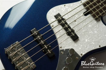 WJB5-580/R-Act - Dark Lake Placid Blue