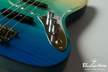 WL4-FM CUSTOM III BLU-GRD - MH