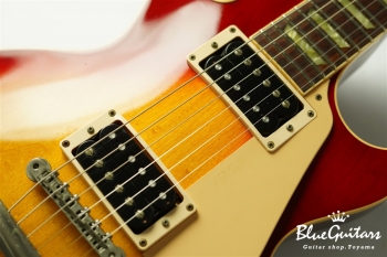 1997年製 Les Paul Classic - Heritage Cherry Sunburst