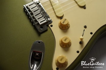 American Standard Stratocaster w/ Lace Sensor PU - Pewter