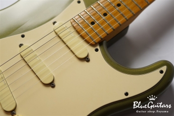 American Standard Stratocaster w/ Lace Sensor PU - Pewter