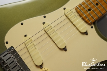 American Standard Stratocaster w/ Lace Sensor PU - Pewter