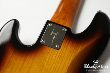 Deluxe Jazz Bass V Kazuki Arai Edition - 2-Color Sunburst