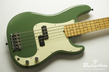 American Professional Precision Bass V - Antique Olive