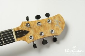 Grain – Quilted Maple TOP/Ebony FB - Natural