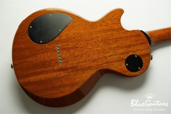 Grain – Quilted Maple TOP/Ebony FB - Natural