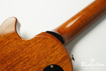 Grain – Quilted Maple TOP/Ebony FB - Natural