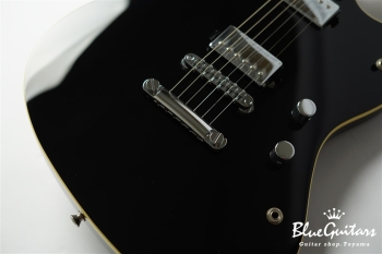 Made in Japan Modern Jazzmaster - Black