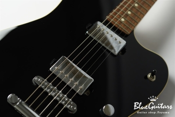 Made in Japan Modern Jazzmaster - Black