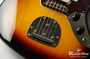 Made in Japan Traditional 60s Jaguar - 3-Color Sunburst