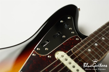 Made in Japan Traditional 60s Jaguar - 3-Color Sunburst