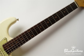 g7-ST / Rosewood Lightly Aged - Olympic White