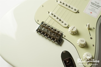 Made in Japan Traditional 60s Stratocaster - Olympic White