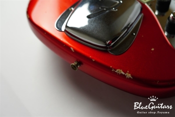 1960 Jazz Bass Relic - Candy Apple Red