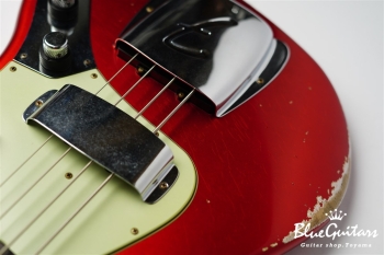 1960 Jazz Bass Relic - Candy Apple Red