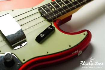 1960 Jazz Bass Relic - Candy Apple Red
