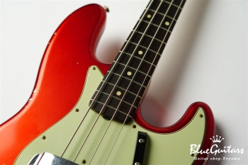 1960 Jazz Bass Relic - Candy Apple Red