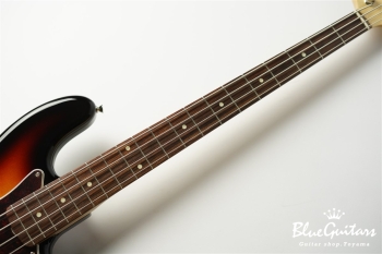 Made in Japan Traditional 60s Jazz Bass - 3-Color Sunburst