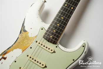 1960 Stratocaster Relic (Multi Layering Over Color & Aging Modified) - 3Color Sunburst