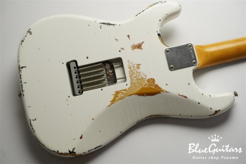 1960 Stratocaster Relic (Multi Layering Over Color & Aging Modified) - 3Color Sunburst