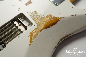 1960 Stratocaster Relic (Multi Layering Over Color & Aging Modified) - 3Color Sunburst