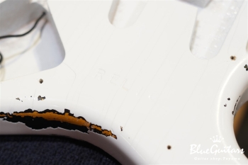 1960 Stratocaster Relic (Multi Layering Over Color & Aging Modified) - 3Color Sunburst