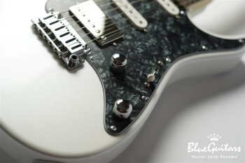 stay Reverse Head - Snow Freak White Pearl Mica