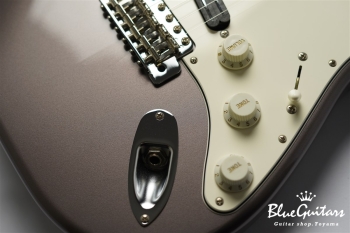 S Model / R-MH - Dolphin Gray Metallic