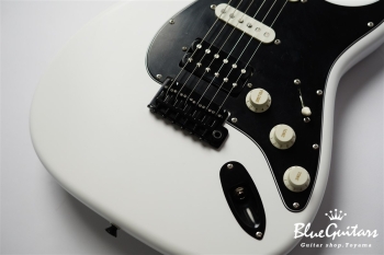 S-622CS Extraordinary Wenge Neck SSH Alder/M - Chamonix White