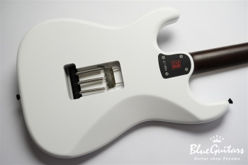 S-622CS Extraordinary Wenge Neck SSH Alder/M - Chamonix White