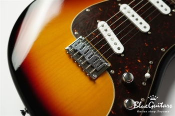 Amico-HTB-AL - 3 Tone Sunburst