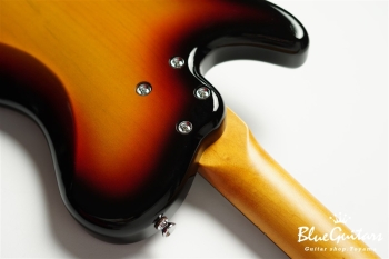 Amico-HTB-AL - 3 Tone Sunburst