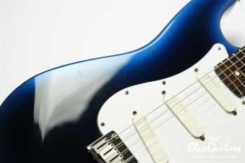 Strat Plus - Blue Pearl Burst