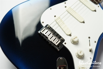 Strat Plus - Blue Pearl Burst